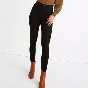 11" High-Rise Roadtripper Supersoft Skinny Jeans